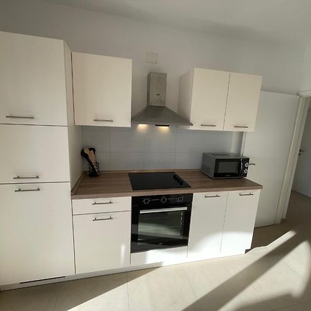 Apartmenthouse Ines Vir Exterior photo
