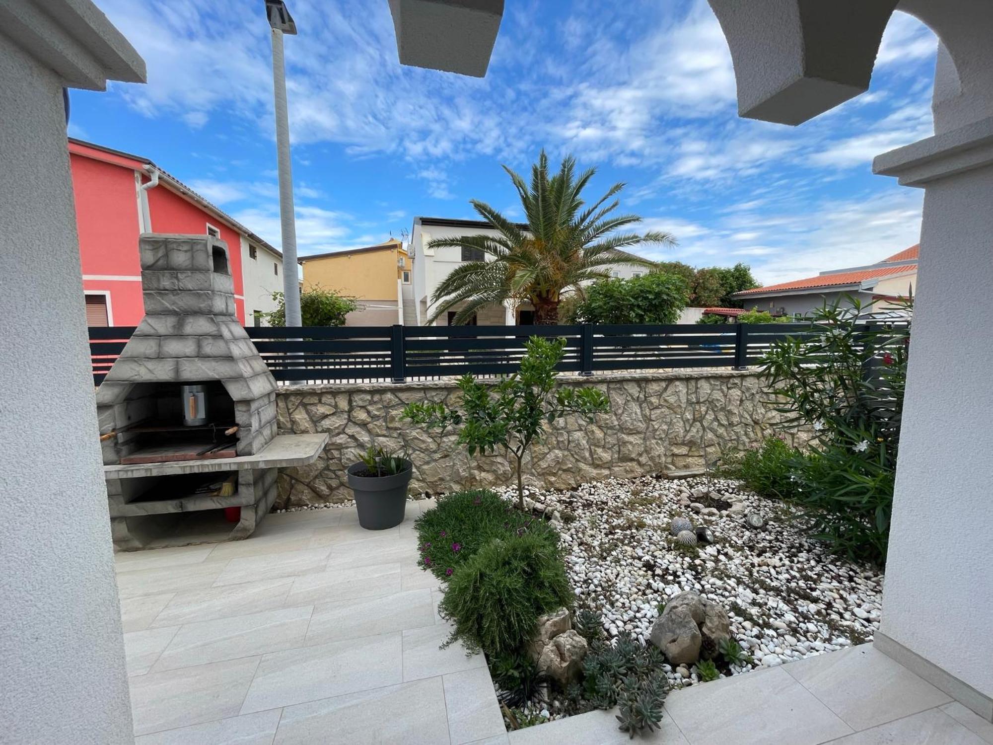 Apartmenthouse Ines Vir Exterior photo